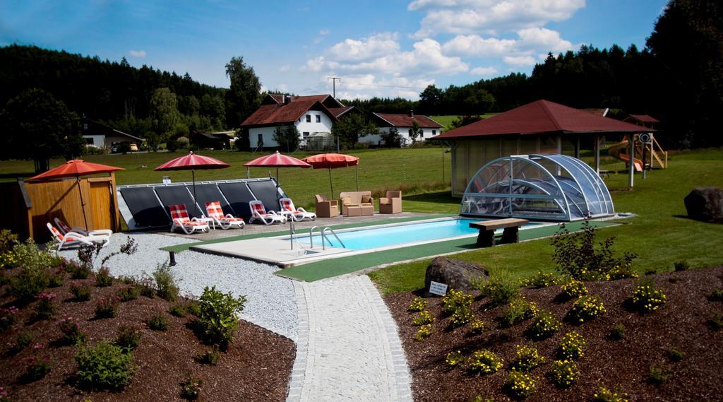 Pension Waldblick Bobrach Exterior photo